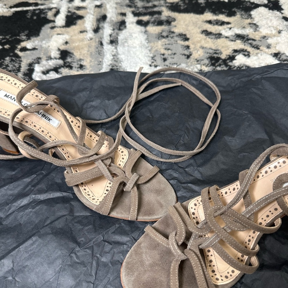 Manolo Blahnik Brown Suede Gladiator Sandals Size 8.5 - Picture 7 of 16